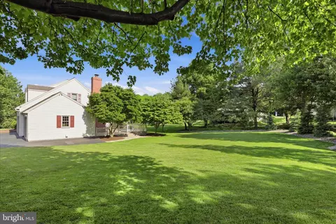 Exterior - 9 Round House Dr, Lititz, PA 17543 photo 15 of 17