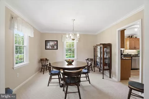 Dining - 9 Round House Dr, Lititz, PA 17543 photo 1 of 3