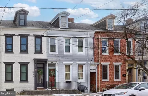 656 Walnut St, Columbia, PA 17512