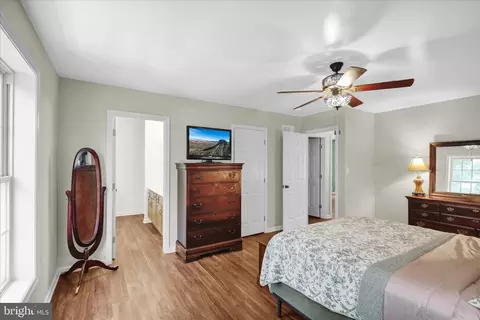 Bedroom - 53 Heron Rd, Lititz, PA 17543 photo 3 of 3