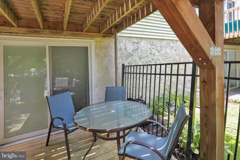 Exterior - 53 Heron Rd, Lititz, PA 17543 photo 7 of 9