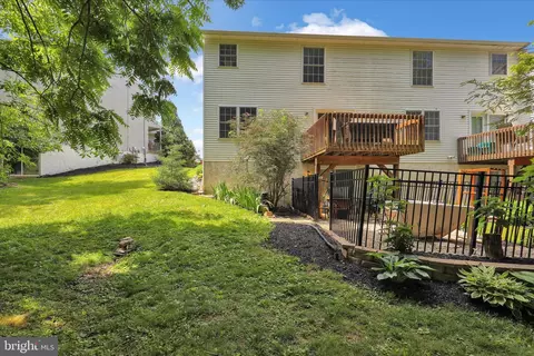 Exterior - 53 Heron Rd, Lititz, PA 17543 photo 8 of 9