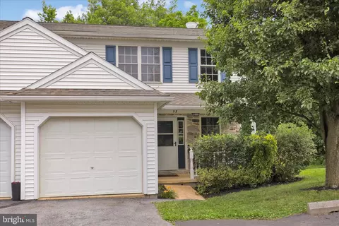 Exterior - 53 Heron Rd, Lititz, PA 17543 photo 4 of 9