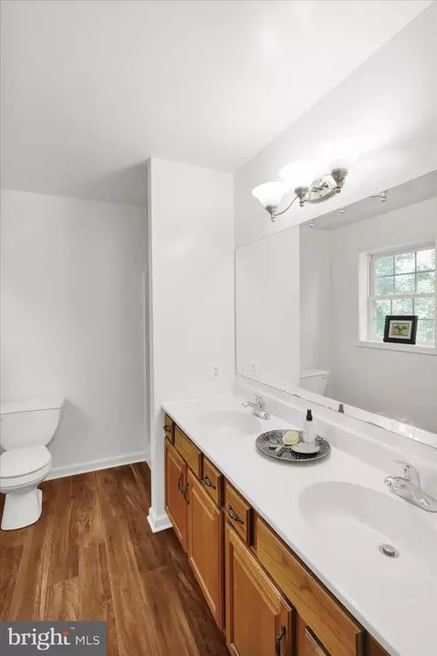 Bath - 53 Heron Rd, Lititz, PA 17543 photo 3 of 3