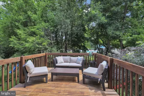 Exterior - 53 Heron Rd, Lititz, PA 17543 photo 5 of 9