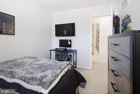Bedroom - 449 W Marion St, Lititz, PA 17543 photo 2 of 7