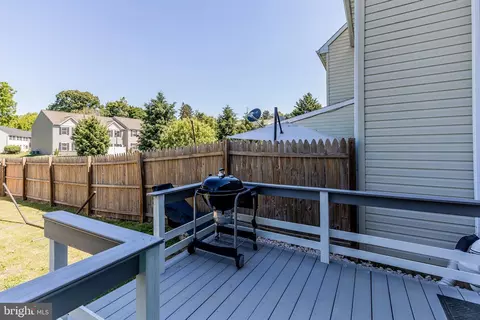 Exterior - 358 Cardinal Rd, Lititz, PA 17543 photo 6 of 8