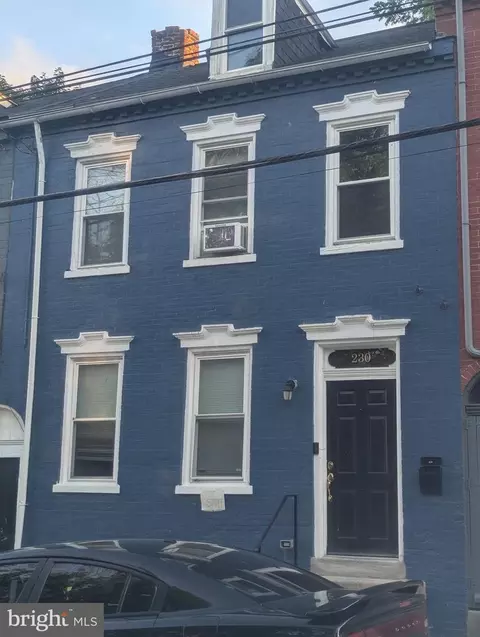 230 W Strawberry St, Lancaster, PA 17603