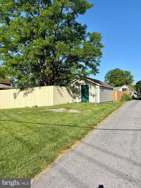 Other - 531 Front St, Lititz, PA 17543 photo 4 of 5