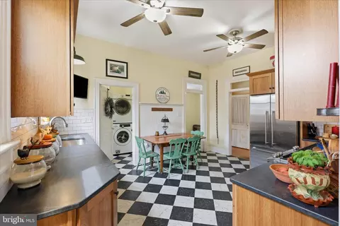 Other - 531 Front St, Lititz, PA 17543 photo 3 of 9