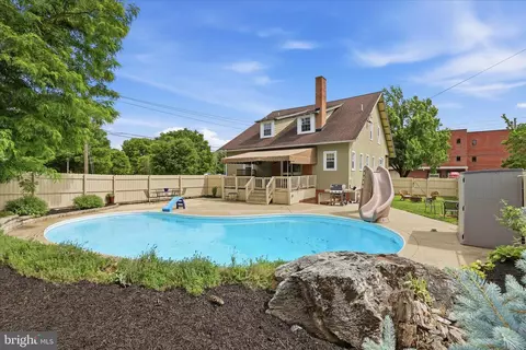 Exterior - 531 Front St, Lititz, PA 17543 photo 13 of 14