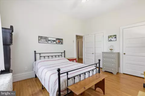 Bedroom - 531 Front St, Lititz, PA 17543 photo 2 of 12