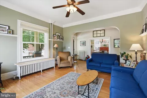 Living - 531 Front St, Lititz, PA 17543 photo 2 of 2