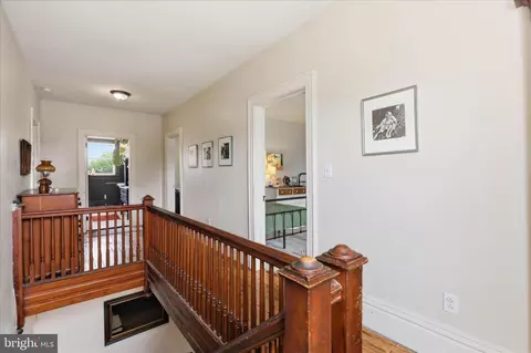Entry Way - 531 Front St, Lititz, PA 17543 photo 10 of 15