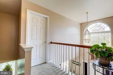 Entry Way - 234 Andover Ln, Lititz, PA 17543 photo 8 of 9