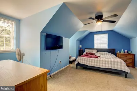 Bedroom - 234 Andover Ln, Lititz, PA 17543 photo 5 of 6