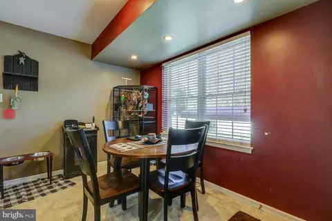 Dining - 234 Andover Ln, Lititz, PA 17543 photo 1 of 1