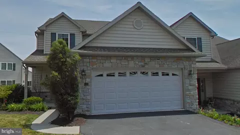 26 Southwoods Dr, Elizabethtown, PA 17022
