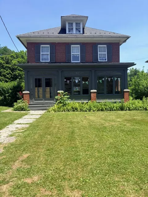 1939 Willow Street Pike, Lancaster, PA 17602