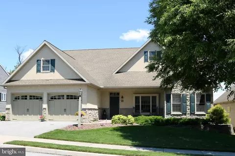 848 Cambridge Dr, Manheim, PA 17545