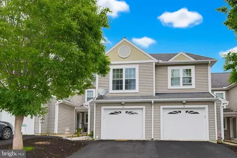 48 Harvest Rd UNIT 18, Lancaster, PA 17602