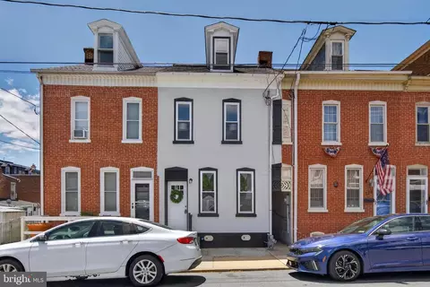 118 N 8th St, Columbia, PA 17512