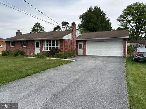 666 Jane Ave, Mount Joy, PA 17552