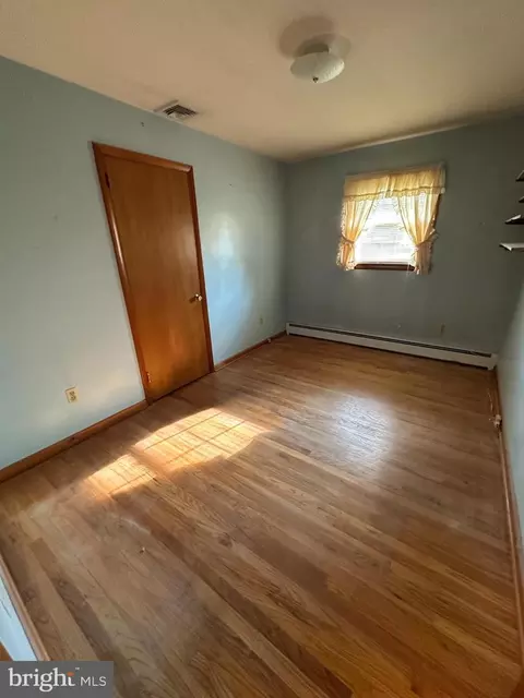 Bedroom - 666 Jane Ave, Mount Joy, PA 17552 photo 1 of 3