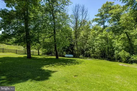 Exterior - 21 Speedwell Forge Rd, Lititz, PA 17543 photo 11 of 20