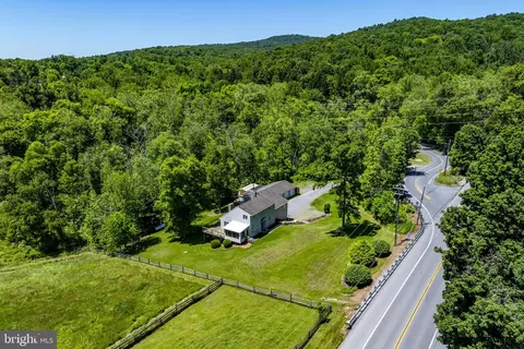 View/Area - 21 Speedwell Forge Rd, Lititz, PA 17543 photo 5 of 8