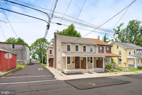 Other - 14 N Locust St, Lititz, PA 17543 photo 6 of 7