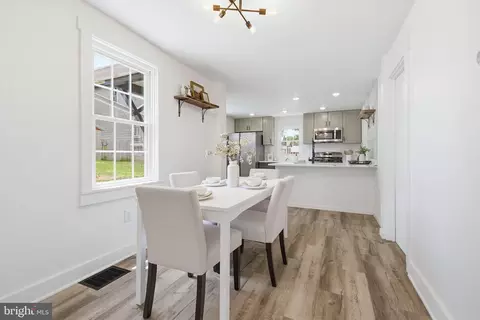 Dining - 14 N Locust St, Lititz, PA 17543 photo 1 of 2