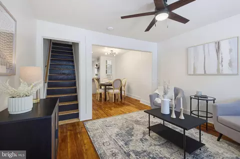 Entry Way - 16 N Locust St, Lititz, PA 17543 photo 1 of 6