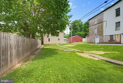 Exterior - 16 N Locust St, Lititz, PA 17543 photo 5 of 5