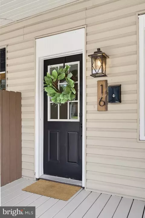 Exterior - 16 N Locust St, Lititz, PA 17543 photo 3 of 5