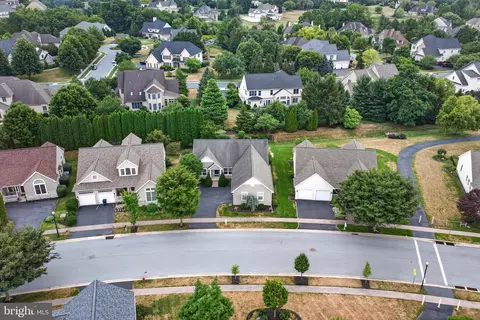 View/Area - 1133 Brighton Ave, Lititz, PA 17543 photo 1 of 7