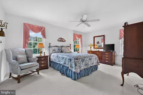 Bedroom - 1133 Brighton Ave, Lititz, PA 17543 photo 1 of 6