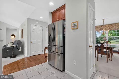 Entry Way - 1133 Brighton Ave, Lititz, PA 17543 photo 3 of 4