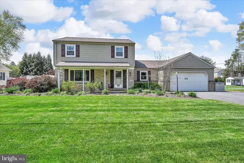878 Church St, Landisville, PA 17538