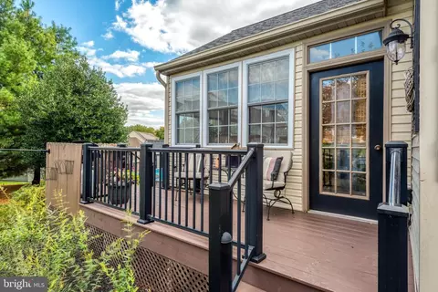 Exterior - 5 Village Dr, Lititz, PA 17543 photo 6 of 17