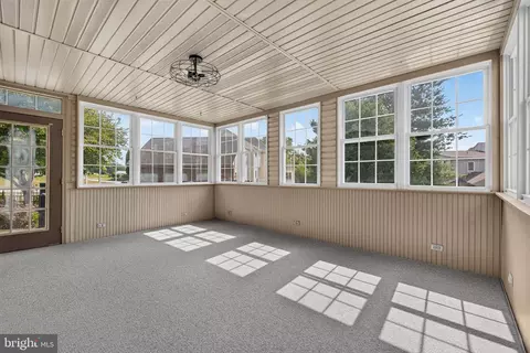 Exterior - 5 Village Dr, Lititz, PA 17543 photo 4 of 17