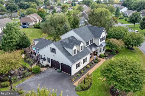 View/Area - 5 Village Dr, Lititz, PA 17543 photo 4 of 5