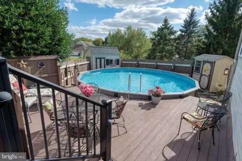 Exterior - 5 Village Dr, Lititz, PA 17543 photo 10 of 17