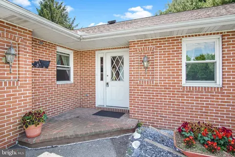 Other - 814 S Cedar St, Lititz, PA 17543 photo 1 of 24