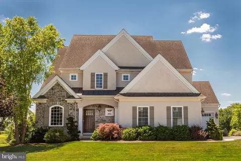506 E Delp Rd, Lancaster, PA 17601