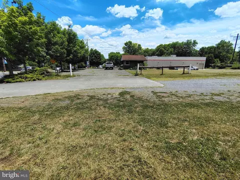 400 E Main St, Mount Joy, PA 17552 photo 17