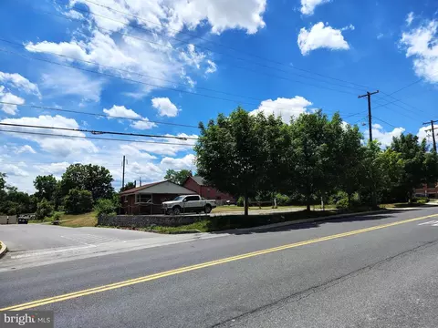 400 E Main St, Mount Joy, PA 17552 photo 11