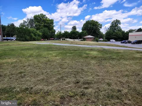 400 E Main St, Mount Joy, PA 17552 photo 22