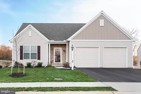 50 Old Orchard Rd, Strasburg, PA 17579