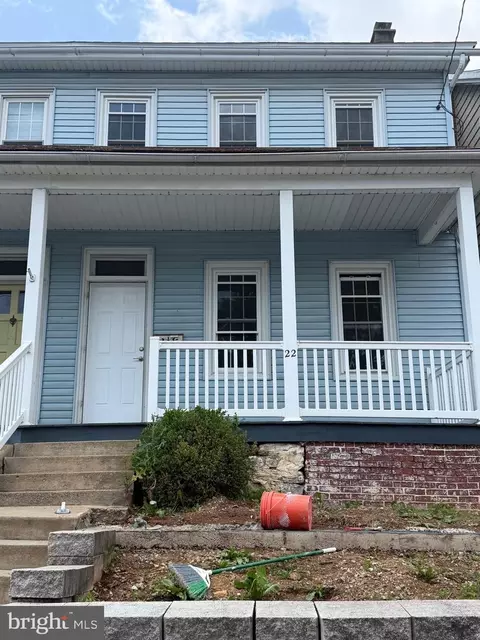 22 W Fulton St, Ephrata, PA 17522
